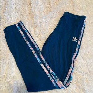Adidas Girls Navy leggings with Multicolor Stripes